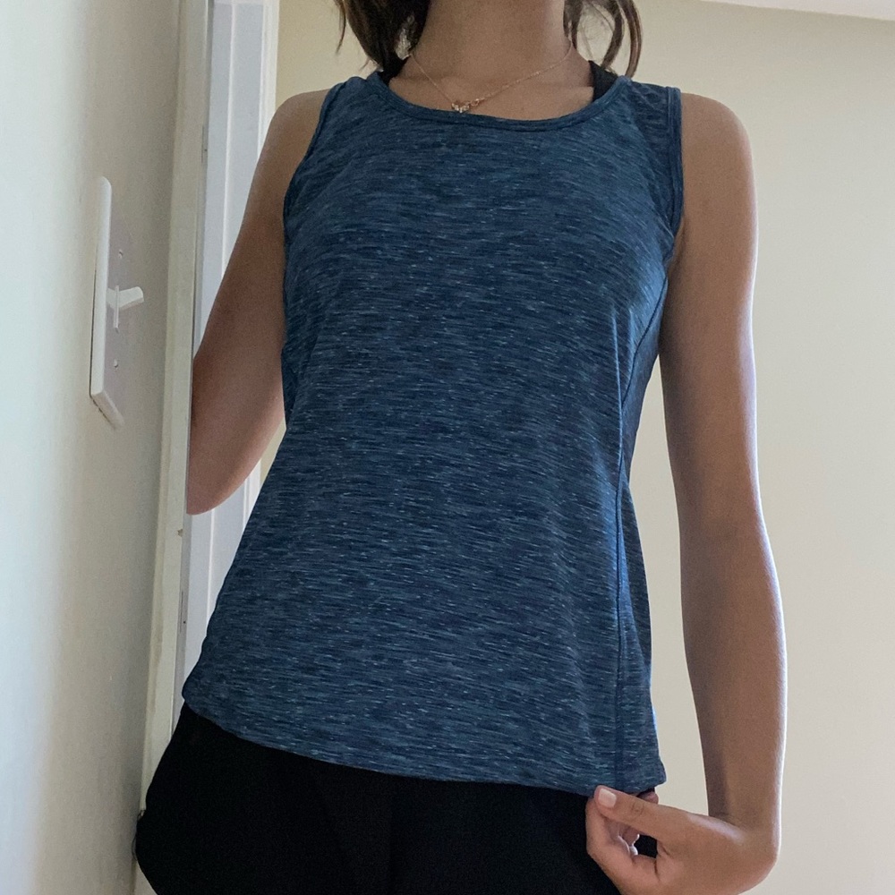 Old navy activewear tank